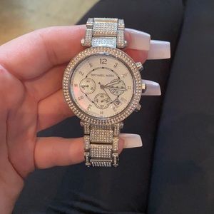 Michael Kors watch. Silver. Opal watch plate.